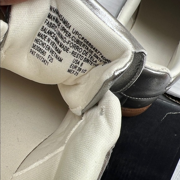 Made NYC Silver Sneakers size 8 - Picture 6 of 10